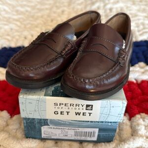 EUC kids Sperry penny loafers, only worn once for Easter 🐰💕